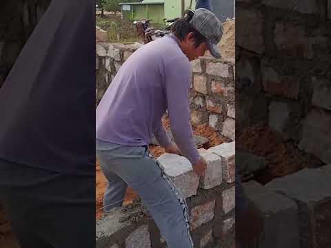Video: Gạch xây. Công nghệ đặt đá vụn