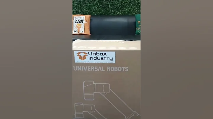 Let’s Start the Universal Robot Unboxing! 🤖✨