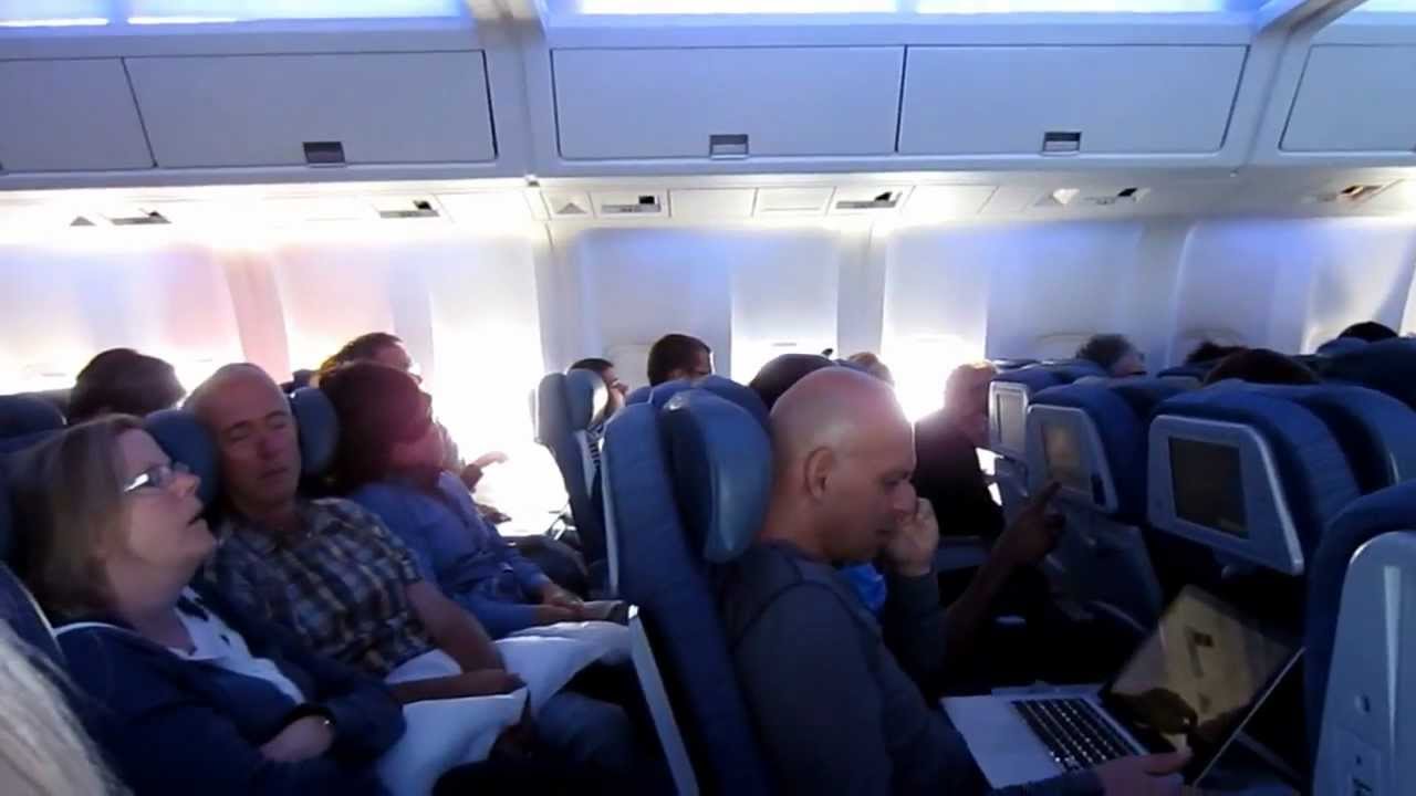 Air Canada 767 Economy Cabin Youtube