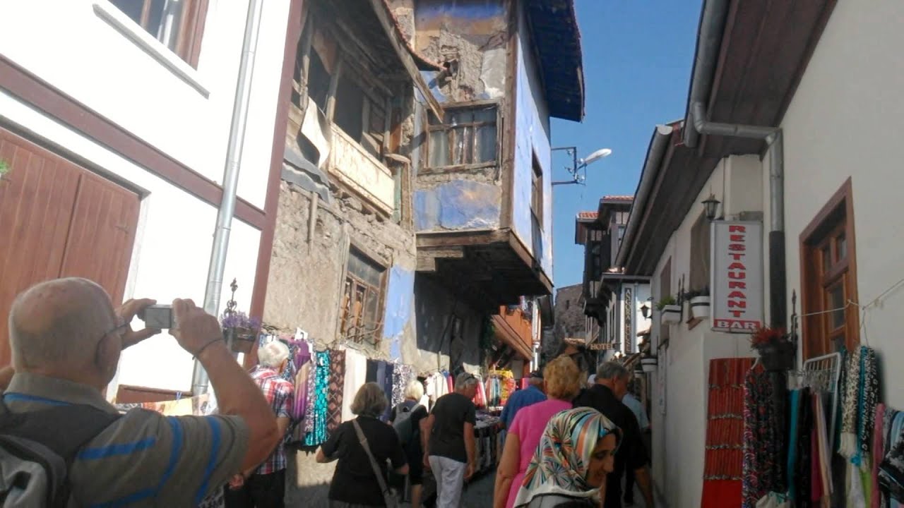 Mausoleum en het historische Ankara 2014