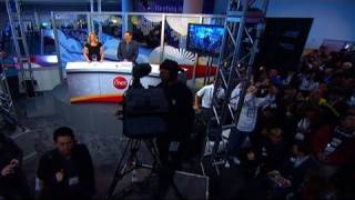 CNET Tech Review: Who's Xooming who?