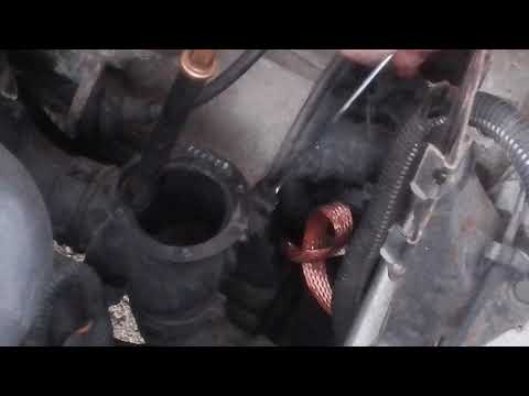 Vidéo: A quoi sert une tresse de masse moteur ?