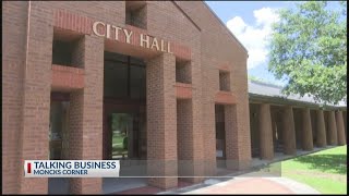 Talking business in Goose Creek