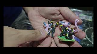 Details Unboxing Prismatic Evolutions Figure Collection News