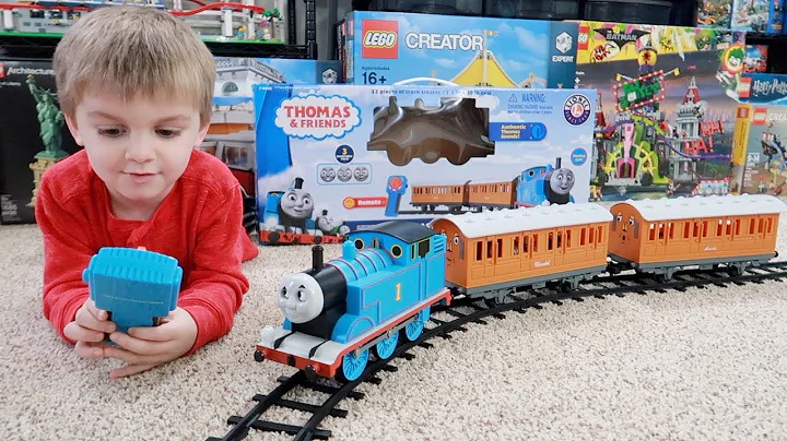 Lionel Thomas & Friends Ready-To-Play Train Set (Unboxing, Build, Play)