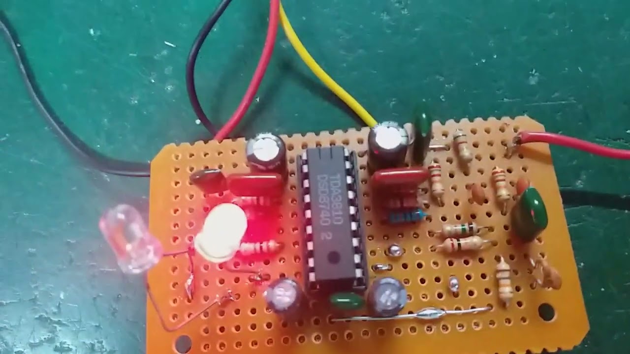 TDA3810  SPATIAL,STEREO AND PSEODO,3D STEREO