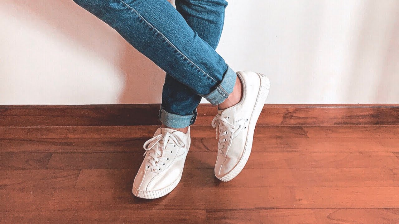 How To Be Basic | Tretorn Nyliteplus White Sneakers - YouTube
