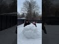 ELE fez a maior BOLA DE NEVE! #curiosidades