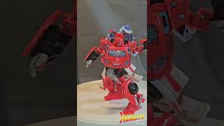 In A Minute 23 Tf Universe 2 0 Ironhide & Ratchet