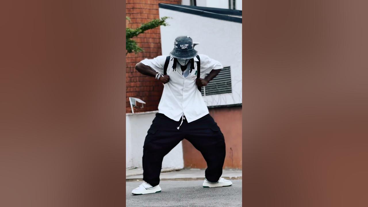 Easiest Cwalk Tutorial #foryou #dance #dancestyle #electrobreakers #dancer #hiphopdance