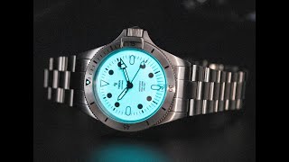 Une Étrange Lumière Venue Dailleurs Superman Maxi Dial Full Lume Ltd Edition