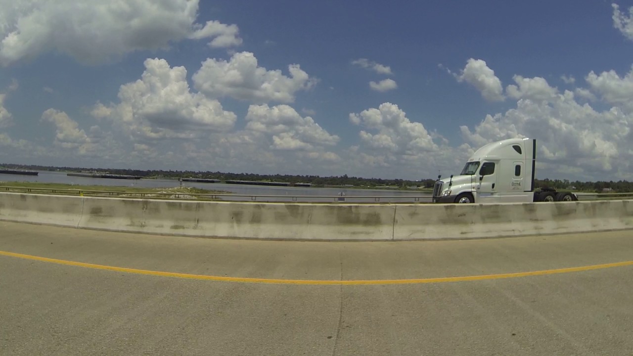 Houston, Channelview, Baytown, Mont Belview to Wallisville, Texas, I10