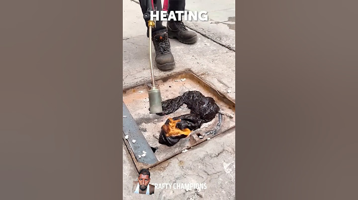 🚫➡️🛠️DIY Asphalt Repair: Transforming Potholes Step-by-Step!🛣️