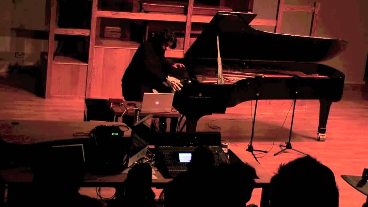 Live mechanics (for piano and live electronics)