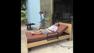 Video thực tế sản phẩm giường y tế chỉnh điện GYT215A tại xưởng SmartFurni