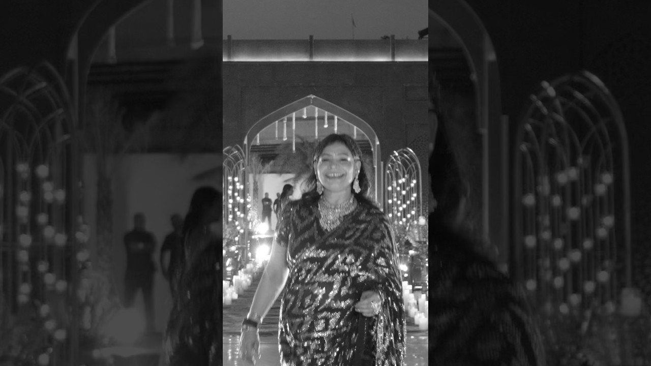 Elegance ❤️ #saree #bhammukiduniya