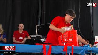 17-year-old wins first Illinois Best Bagger Competition heads to national championship