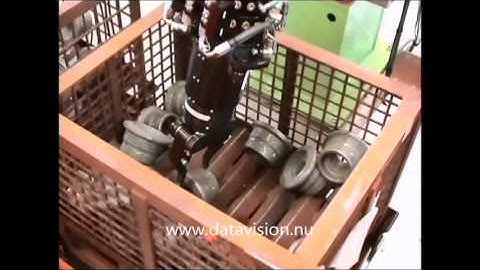 Automatic pick and place robot, binpicking with Halcon machine vision software 3d