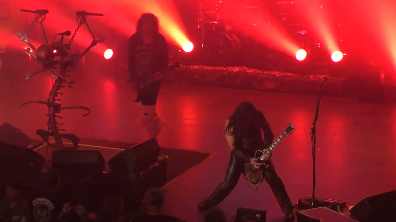 W.A.S.P. - Chainsaw Charlie (Murders in the New Morgue) @Pabst Theater - Milwaukee, WI - 11/9/2022