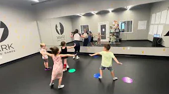 "Can't Stop the Feeling" Full Dance! Super Tots Summer Session 1