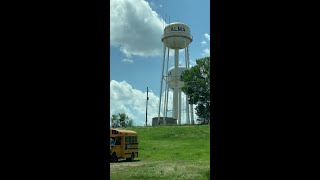 WATCH: Water tower comes down in Alma Resimi