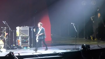 The Vamps - Oh Cecilia (Breaking My Heart) (HD) - O2 Arena - 10.02.14