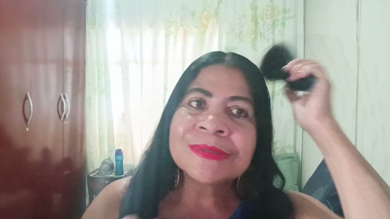 Vou arrumar cama 🛏️ conversando com vocês 😁👍😘