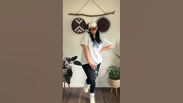 The perfect running errands outfit🏃🏻‍♀️#grwm #getdressedwithme #minivlog #ootd #minivlogs #blogger