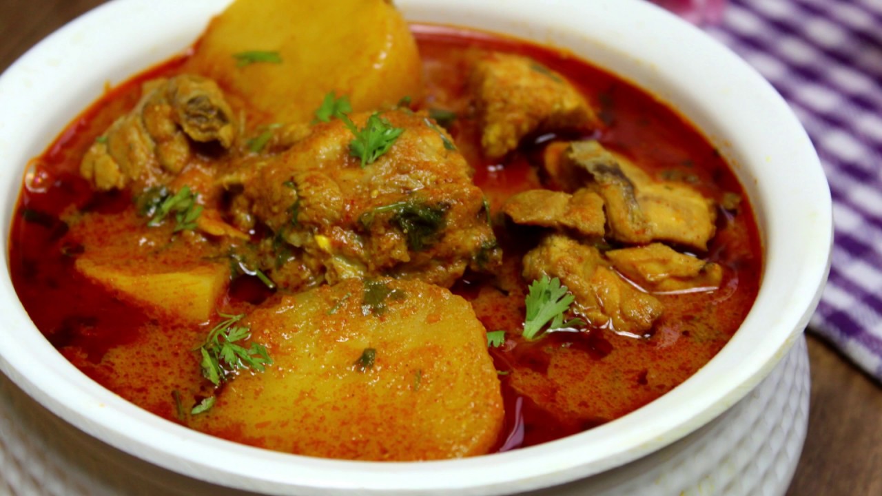 Special Aloo Chicken | Potato Chicken Curry | Aloo ka salan | Special ...