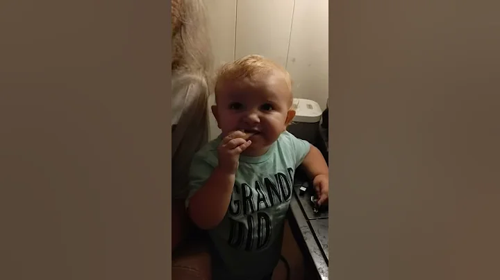 Little boy say hi Jesus