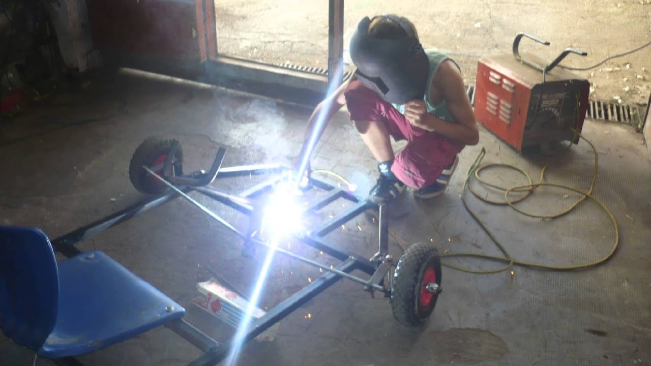 vidaXL Go Kart a Pedali Sedile Regolabile Rosso Bambini ...