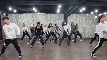 Dreamcatcher Scream Dance Break (Mirrored)