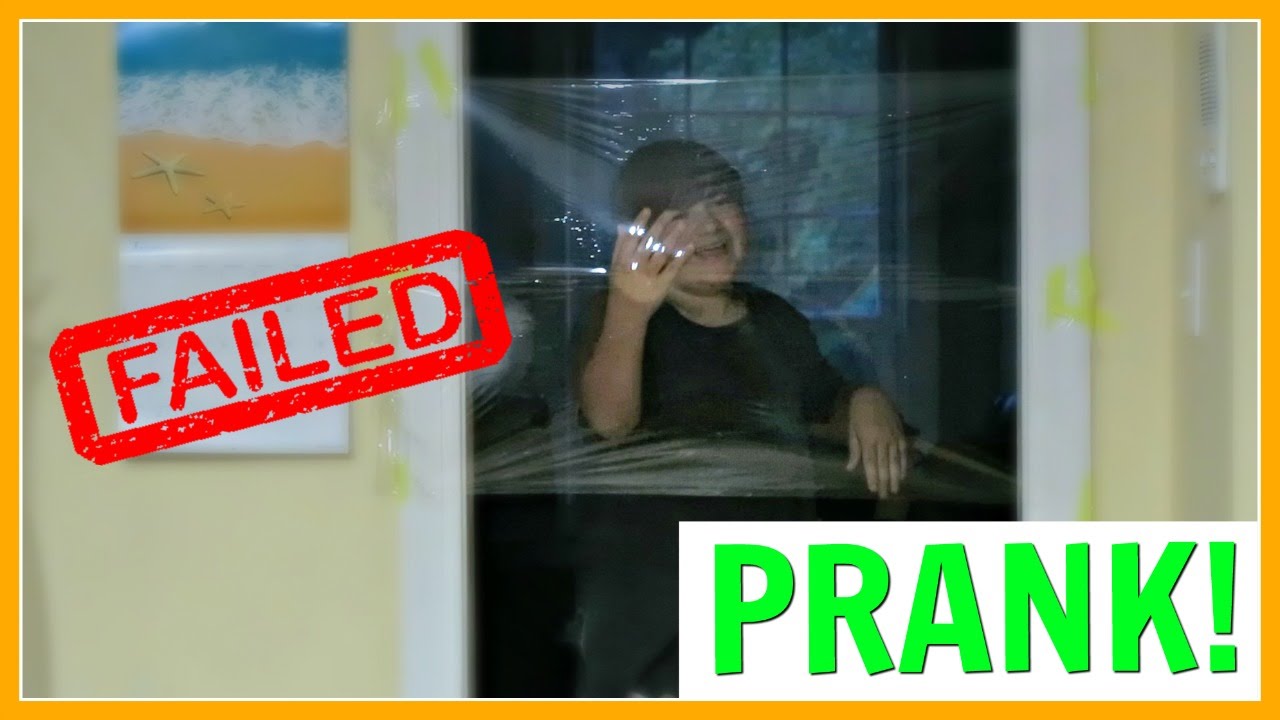 😞 FAILED SARAN WRAP PRANK GONE WRONG! 😞 VLOG YouTube