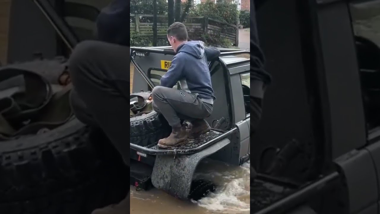 The New Ford Ranger SUBMARINE Rufford