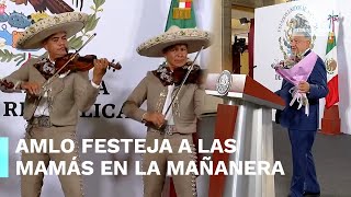 Así festejó AMLO el Día de las Madres; no aceptó preguntas en La Mañanera