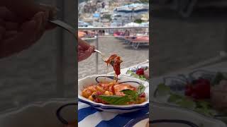 Here’s my 10 travel tips for Amalfi Coast as a professional traveler 😉