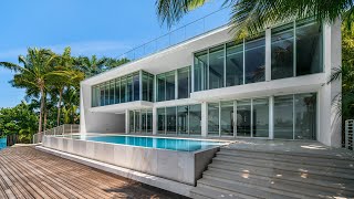 Venetian Island Waterfront Mansion in Miami Beach