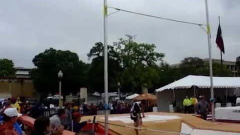 Scott Duckworth 5.03m 16'6" 2004 Texas Relays Cham...