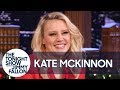 Kate McKinnon Is Still Traumatized from Peeing in Front of Jennifer Lopez