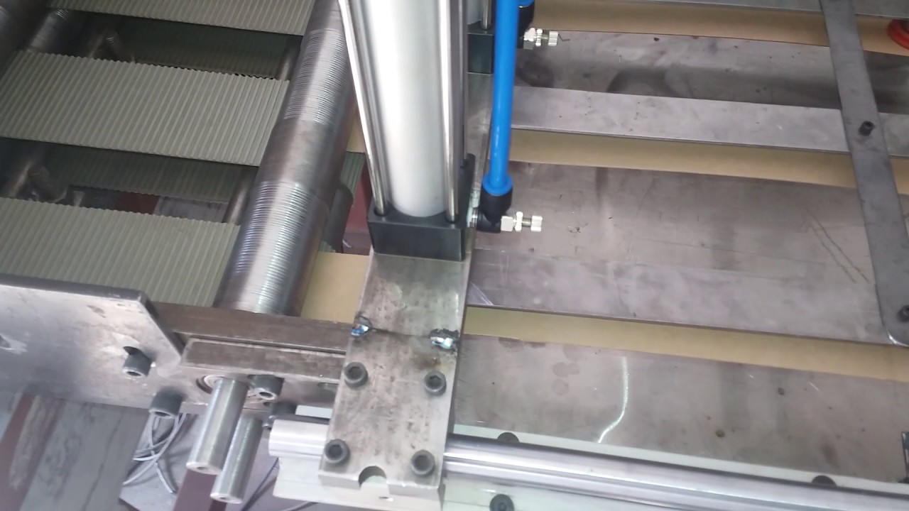 Vacuum pick and place - YouTube