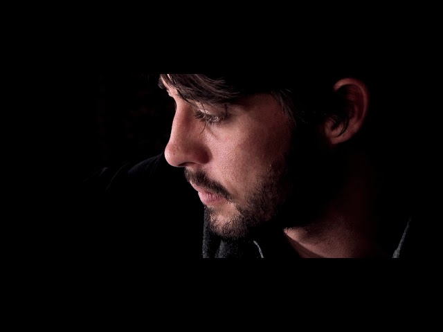 Ryan Bingham - The Weary Kind (Theme from Crazy Heart) [Official Video] class=