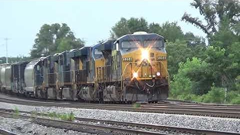 CSX ES40DC 5204 w/ Nice Crew Leads 5-Engine Manifest Q582-10 on 8/15/21