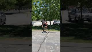 Guy Puts on Slippers & Performs Basketball Tricks While Balancing Himself Over Slackline - 1204002