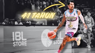 10 Pemain TERTUA di IBL 2024 (Kelly, Jamarr, Arki, dll)