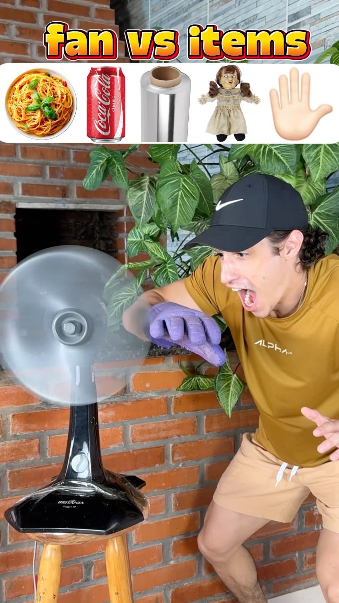 Será que o ventilador vai cortar a luva?!? #shorts #challenge