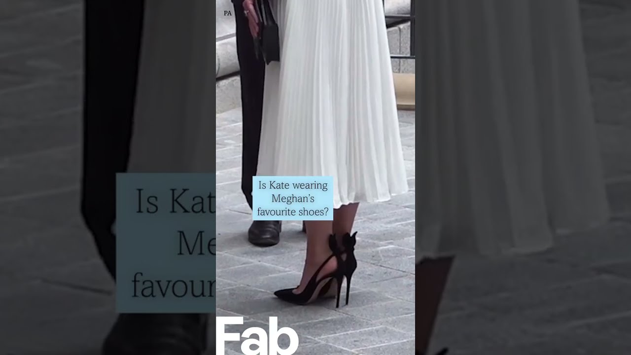  Did You Notice This Apparently They Are Meghan S Favourite Shoes Katemiddleton Meghanmarkle