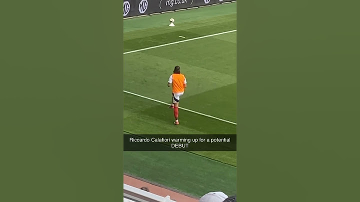 #chinkseyMEDIA | Riccardo Calafiori WARMING UP for a potential DEBUT VS Lyon @arsenal Emirates Cup