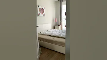 САМЫЙ ЛЕГКИЙ СПОСОБ 😳 Лайфхак, который научит быстро заправлять одеяло в пододеяльник 😎