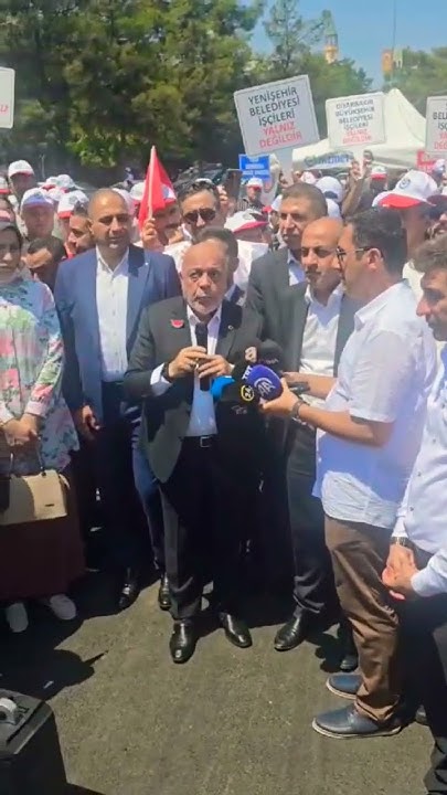 ARSLAN’DAN DİYARBAKIR’DA İŞTEN ATILAN HİZMET İŞ ÜYELERİNE DESTEK...