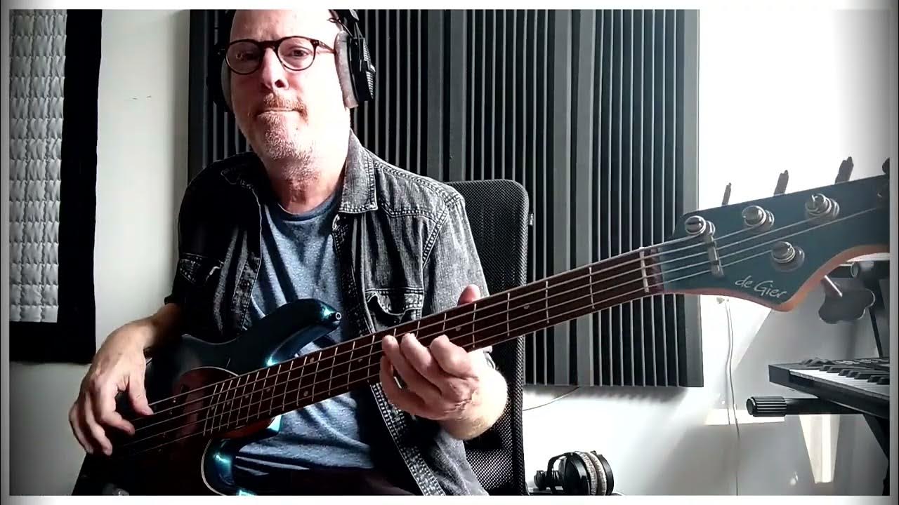 Michael Kiwanuka - floating parade bass cover Michael Kiwanuka - floating parade bass cover